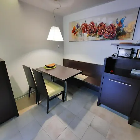 Klass 302 Apartmán