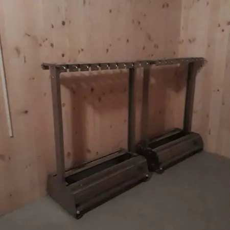 Klass 302 קרנייסקה גורה